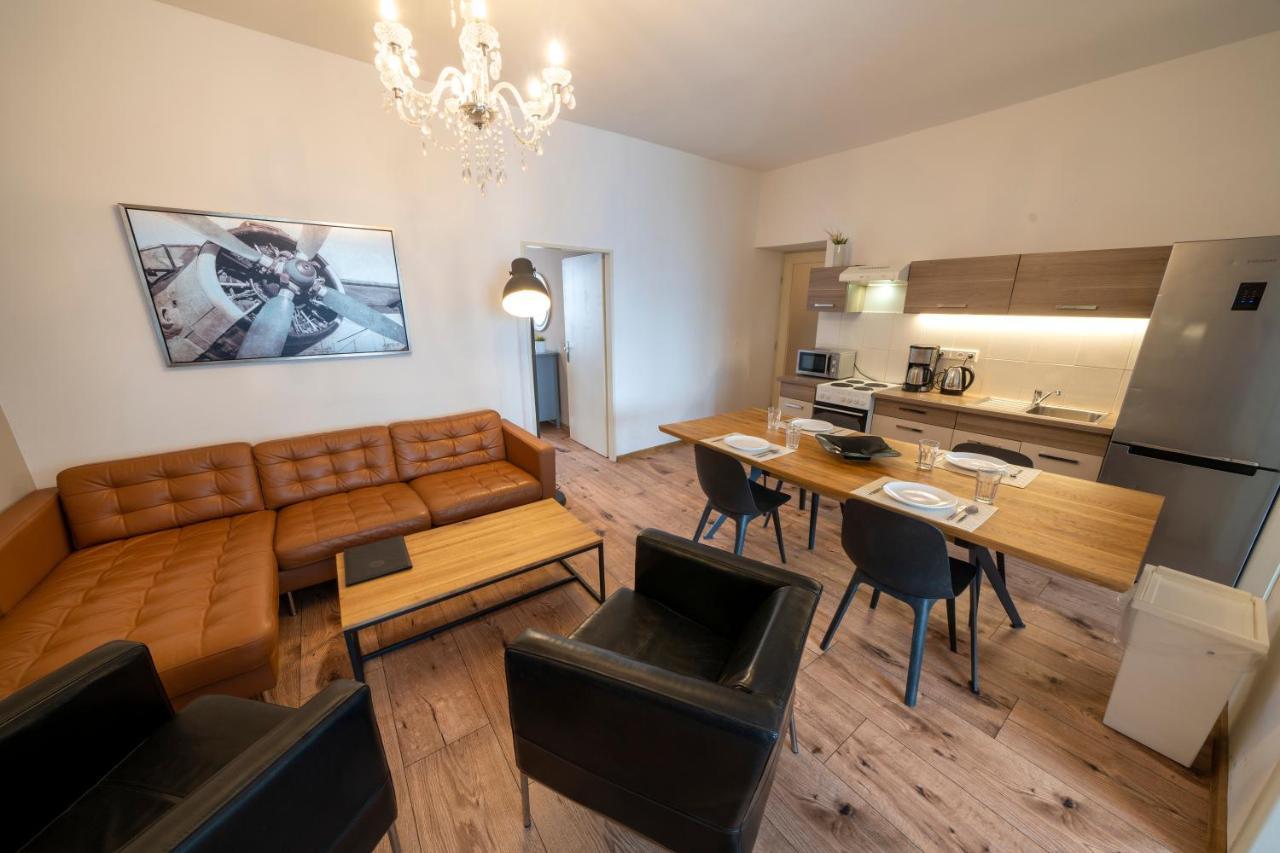 New Town - Apple Apartments Prague Exterior photo