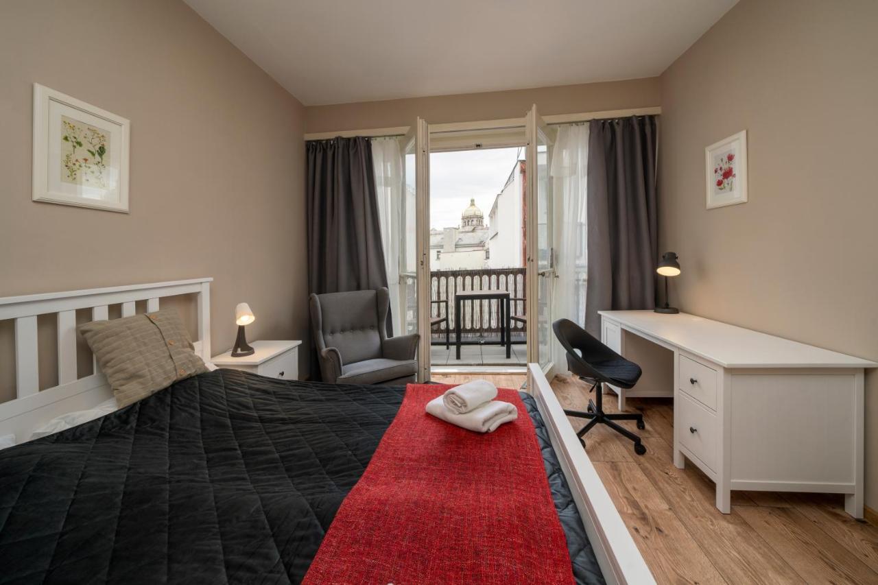 New Town - Apple Apartments Prague Exterior photo